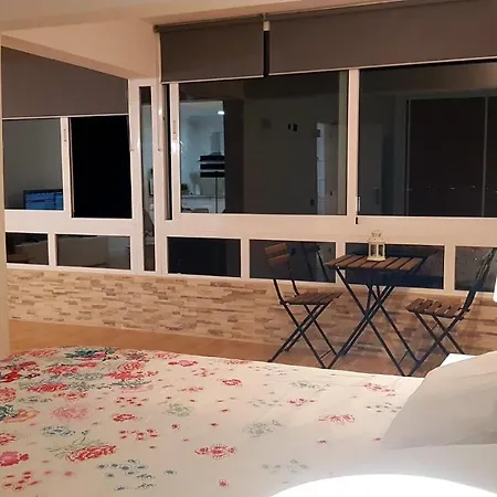 Apartmán Pool&sea Views